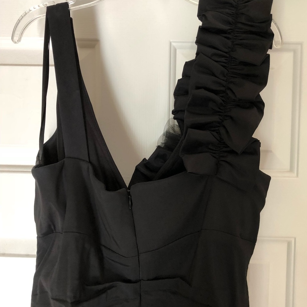 2 Formal Dresses - Picture 6 of 6